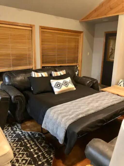 Perk Canyon Hidden Acres-Hot Tub-Gas Fireplace Ruidoso Bagian luar foto