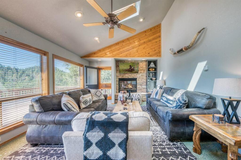 Perk Canyon Hidden Acres-Hot Tub-Gas Fireplace Ruidoso Bagian luar foto