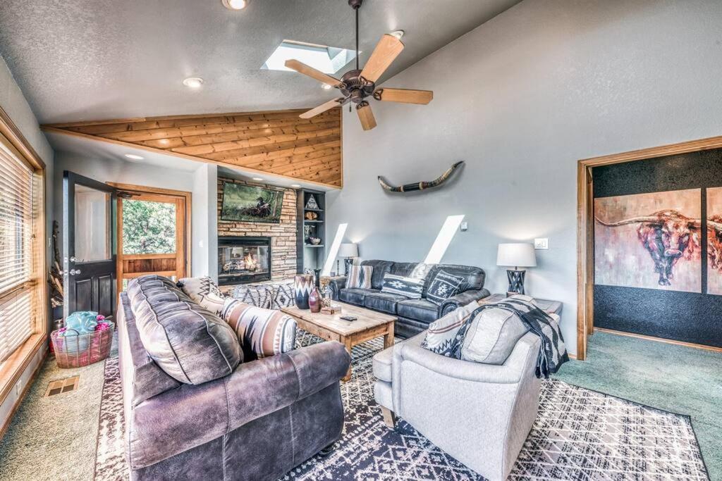Perk Canyon Hidden Acres-Hot Tub-Gas Fireplace Ruidoso Bagian luar foto