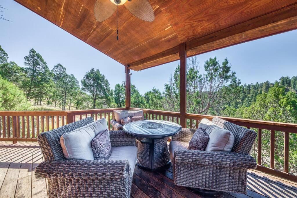 Perk Canyon Hidden Acres-Hot Tub-Gas Fireplace Ruidoso Bagian luar foto